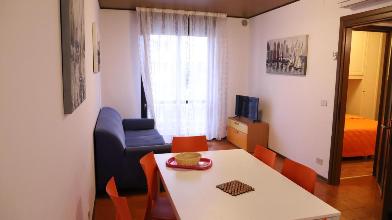 Quadrangolo-gemini Apartment